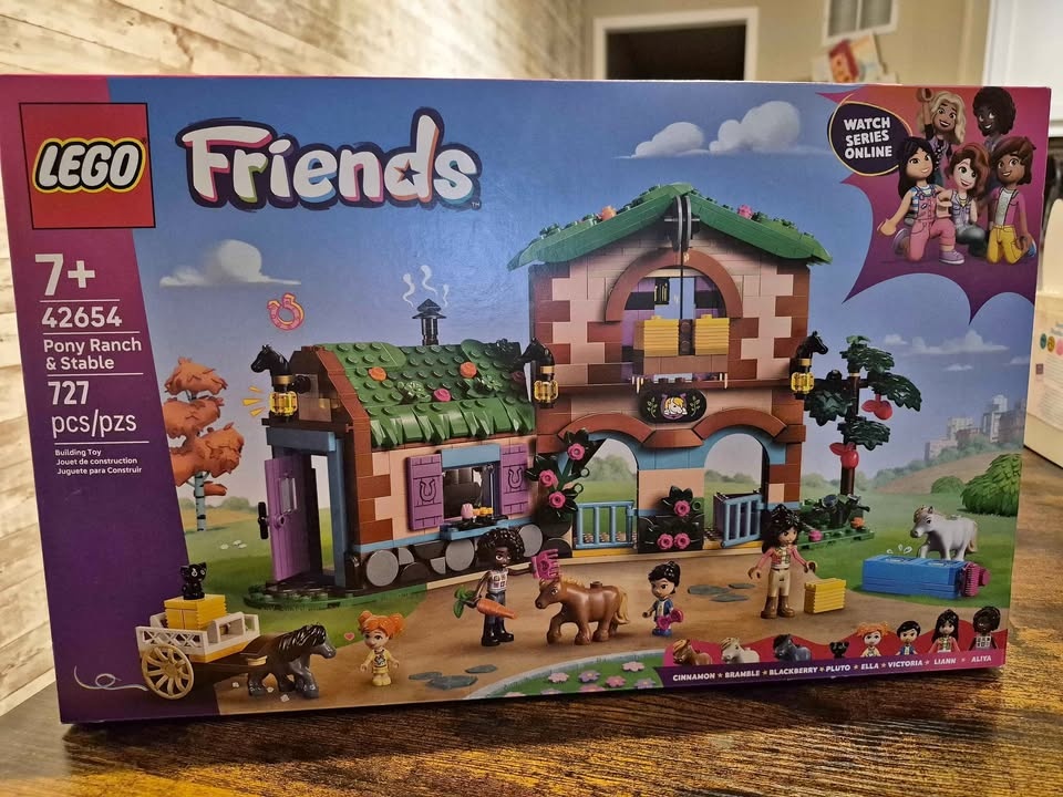 Brand New Lego Friends Pony Ranch & Stable 42654