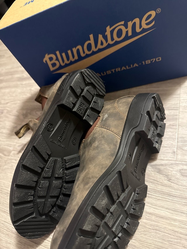Blundstone Boots - Men's Size 8 AUS / 10.5-11 US - photo 3