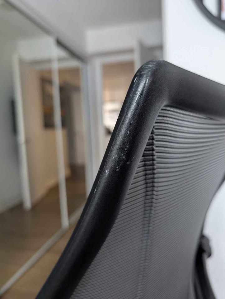 Humanscale Liberty Task Chair Black Office Chair - photo 4