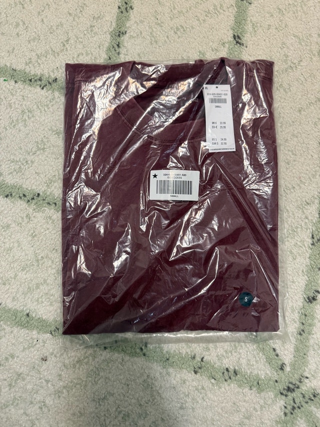 Hollister T-Shirt - photo 2