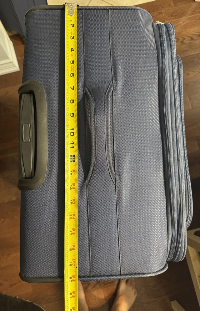 Jetstream 32 inch Luggage - photo 5