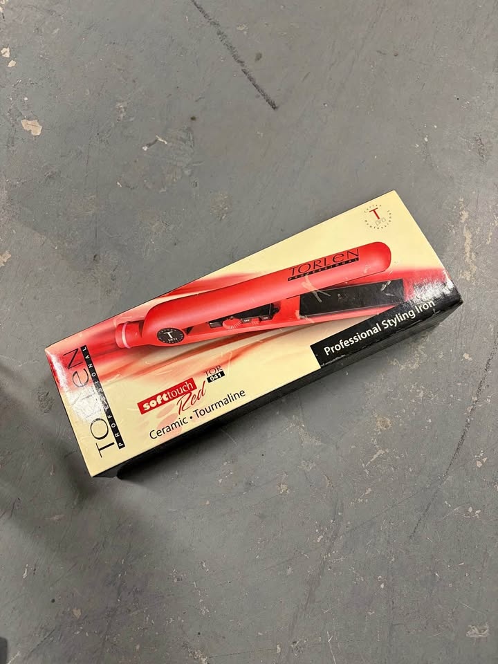 Torlen Professional Hair Straightener – Ceramic Tourmaline