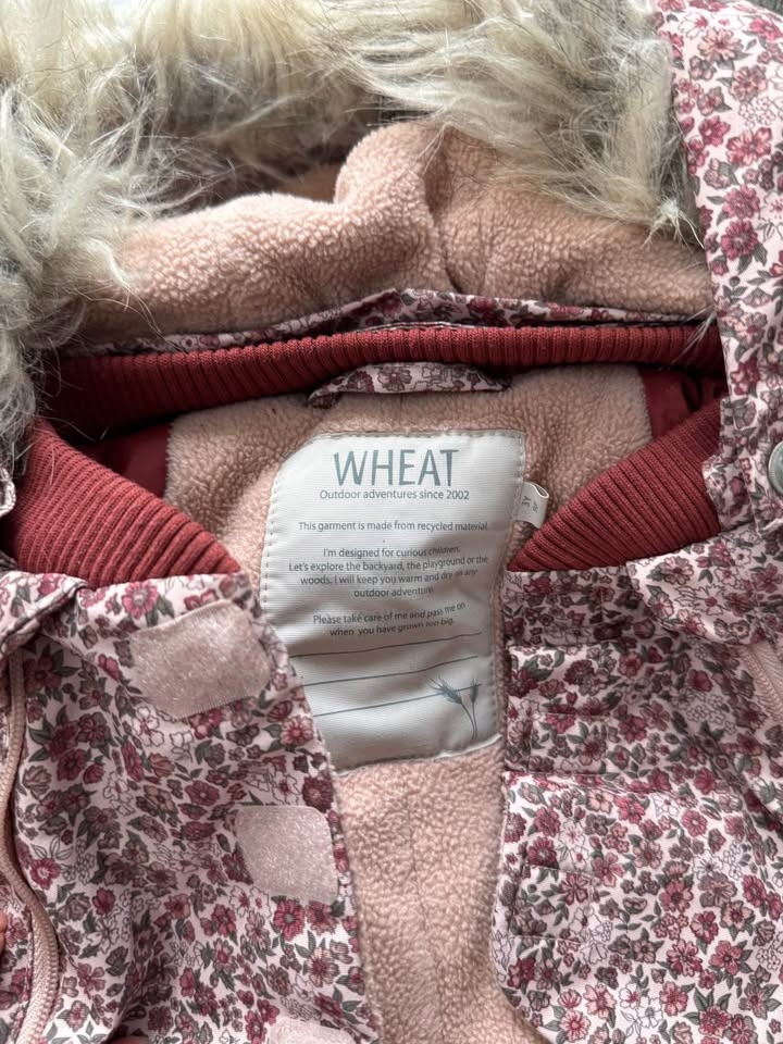 Wheat Kids Winter Snowsuit – Size 3 (Fits Big), Excellent Condit - photo 2