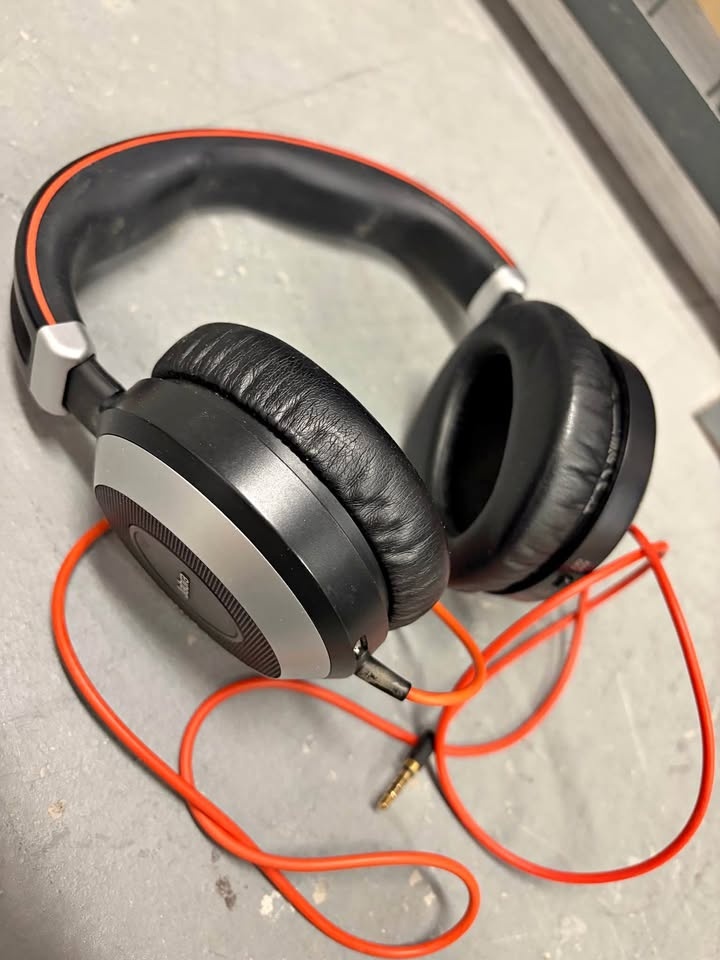 Premium Wired Over-Ear Headphones – 3.5mm Jack