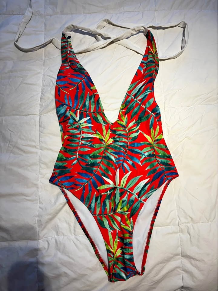 One piece swimsuit