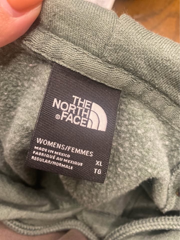 North Face Hoodie XL - photo 3
