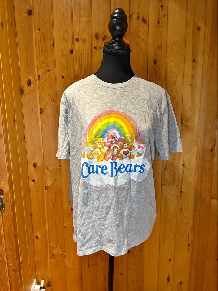 NEW Care Bears Graphic T-shirt M