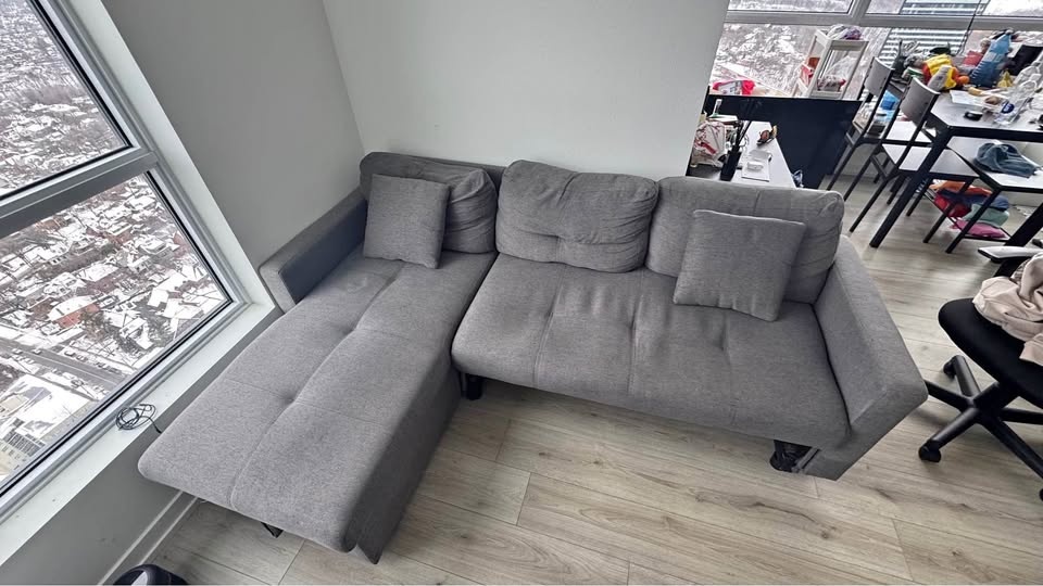 Sofa with Ottoman