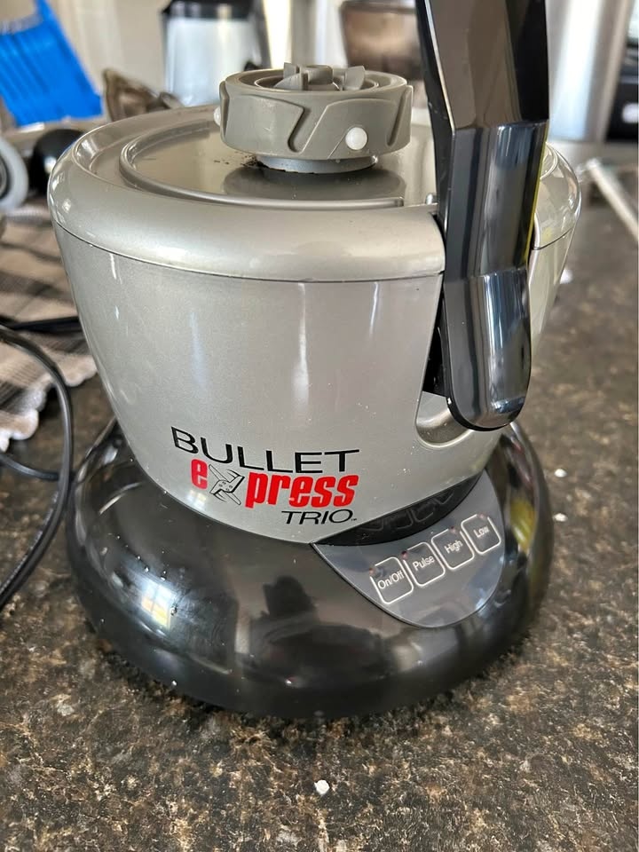 Bullet Express Trio - 8 Minute Meal Machine