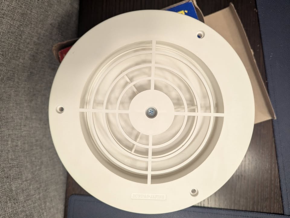 Soffit Exhaust Vent 5 or 6" - photo 2