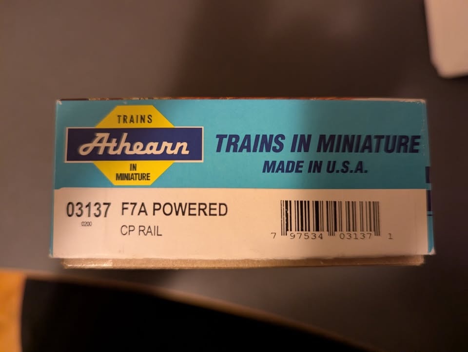 Vintage Athearn F7A Powered CP Rail Locomotive – HO Scale - photo 5
