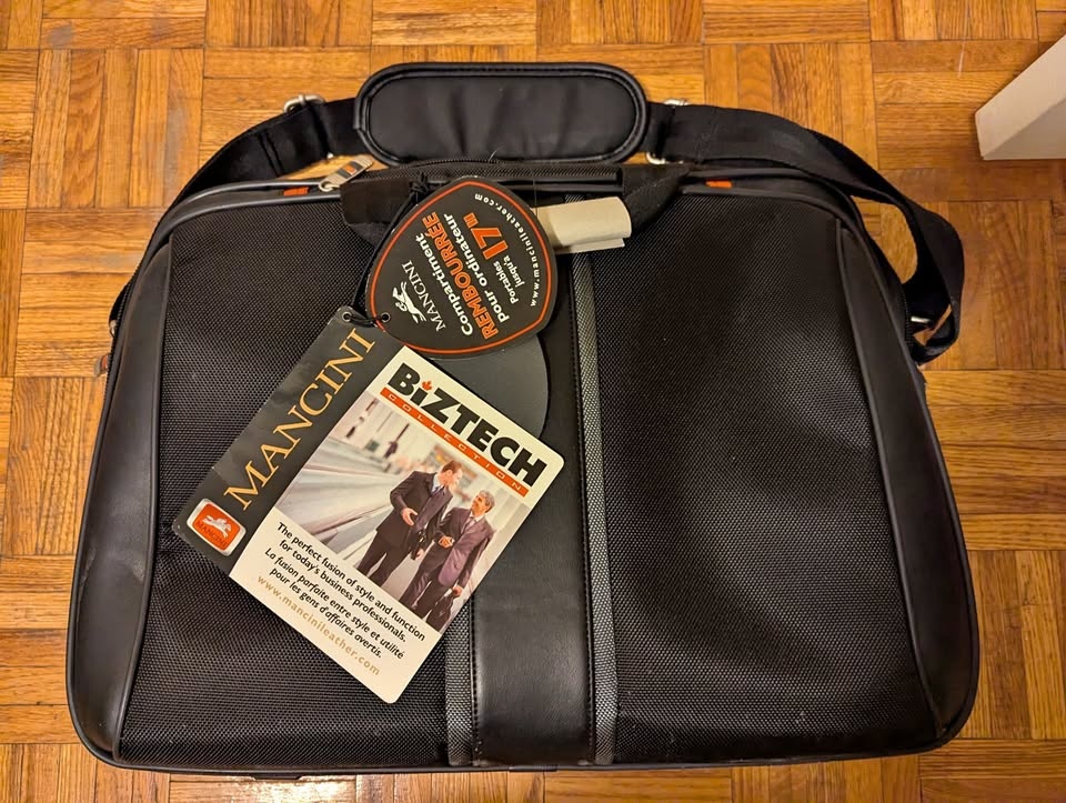Mancini BizTech Collection Laptop Bag - Brand New