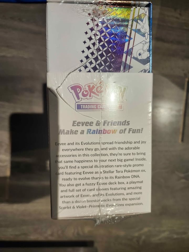 Prismatic Evolutions Super Premium Collection - photo 5