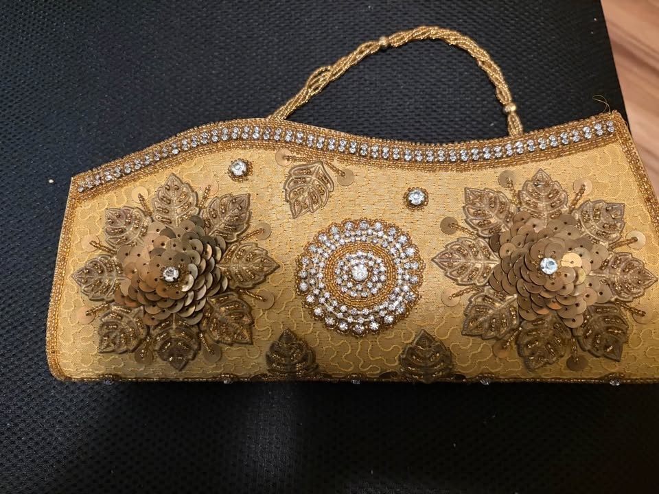 Y2K Elizabeth Grant Vintage Evening Bag - Hand Embroidered - photo 2