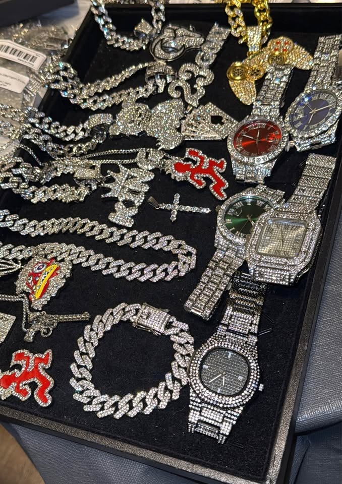 Brand new Iced out chains, bracelets, watches and pendants cubic - photo 3