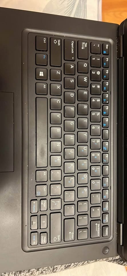 DELL LAPTOP - photo 3