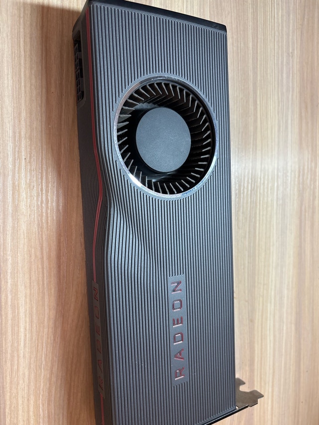 RX 5700 XT 8 GB dGPU