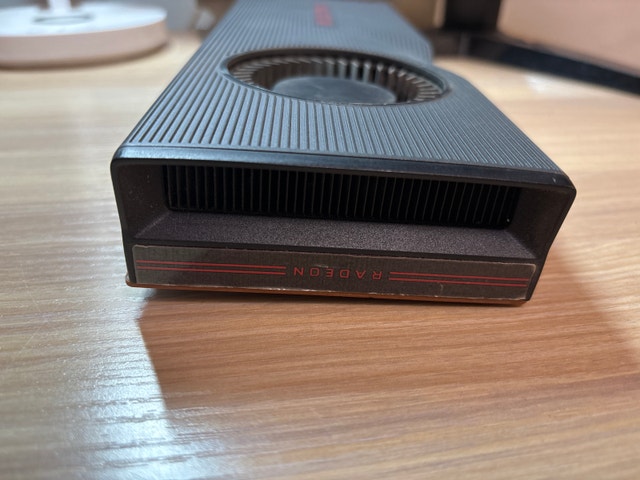 RX 5700 XT 8 GB dGPU - photo 3