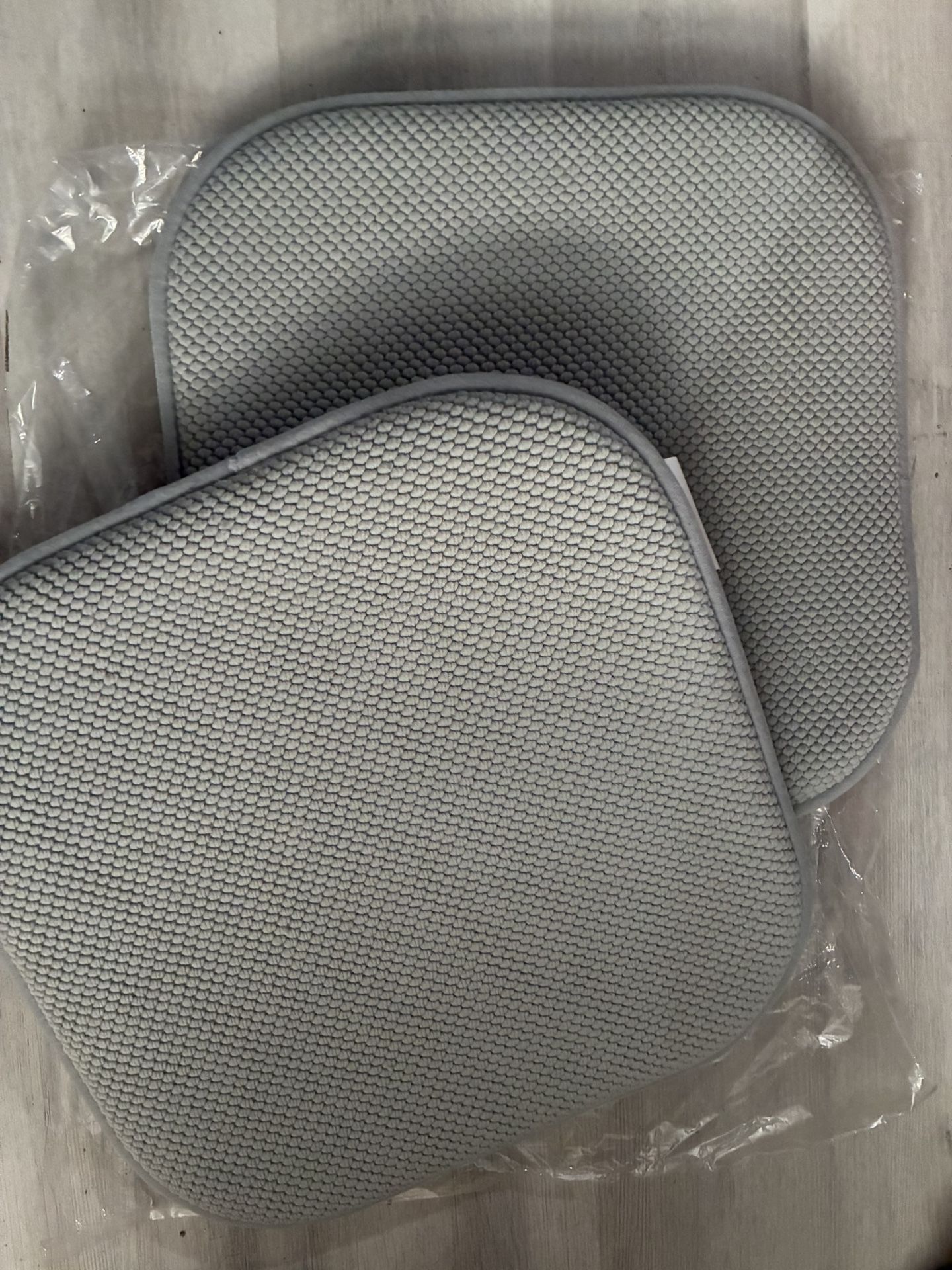 Seat Cushions - photo 4