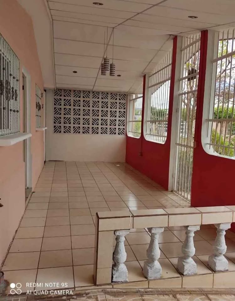 3 Beds 1 Bath - House - photo 3