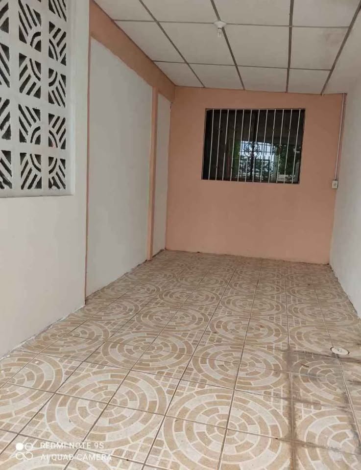 3 Beds 1 Bath - House - photo 5