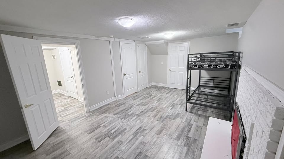 1 Bed 1 Bath House - photo 2