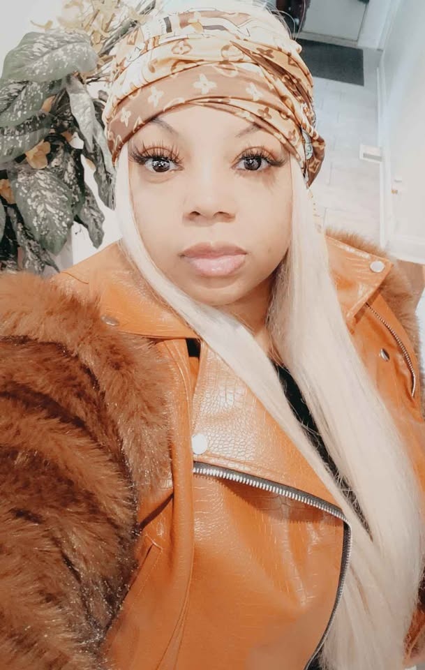 Faux Leather with Faux Fur Sleeves - photo 2