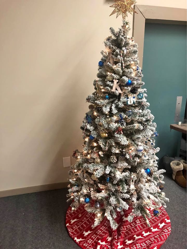 Flocked Pre-Lit Christmas Tree with Star and Tree Skirt