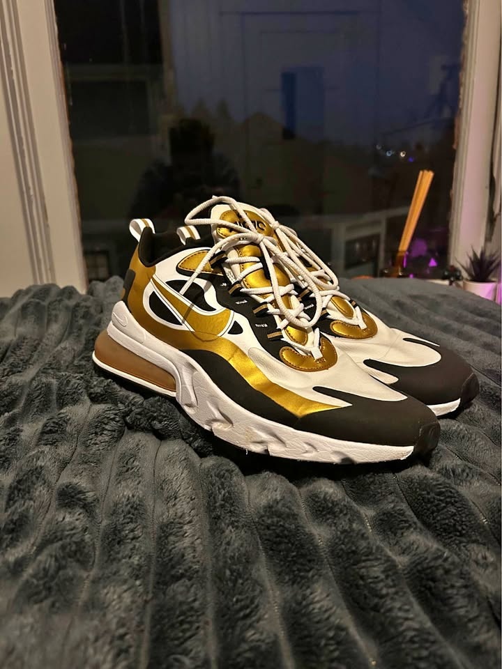 Nike Air Max 270