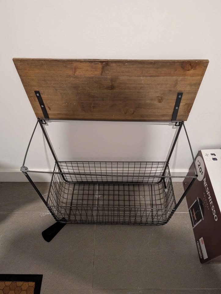 Shelf with storage - photo 2