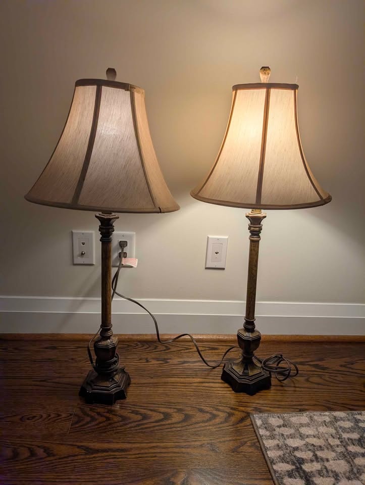 Vintage-Style Table Lamps w/ Cream Raw Silk Shades – 32" - photo 3