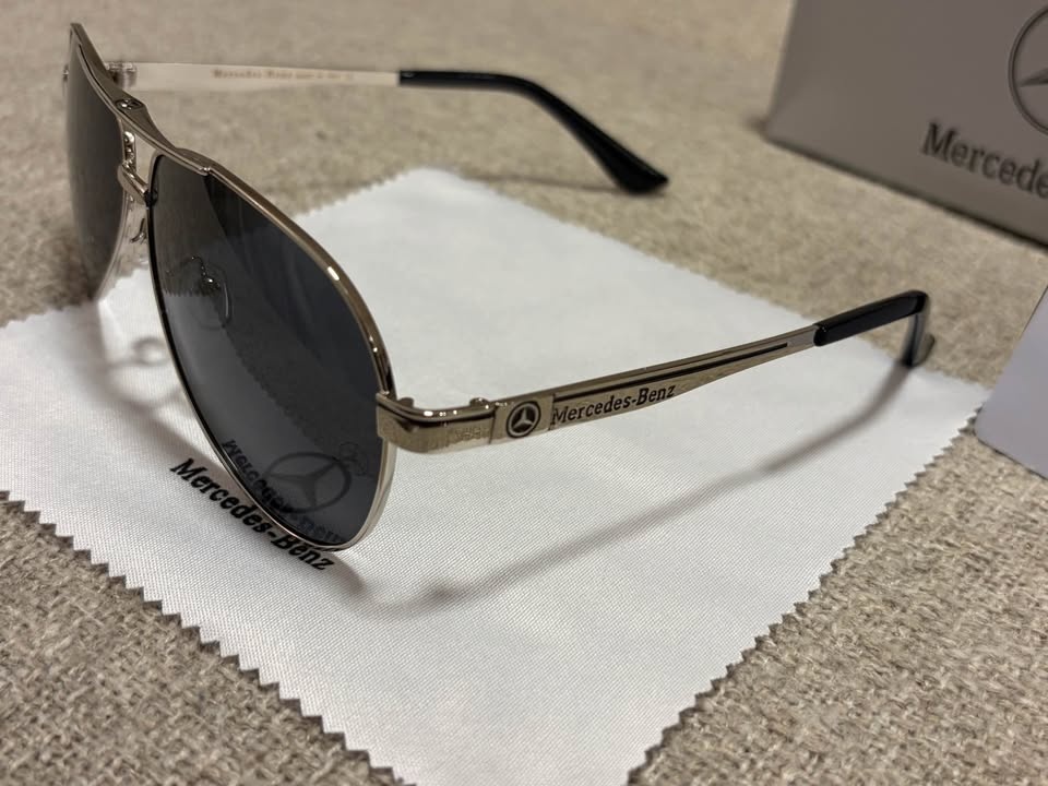 Mercedes-Benz Polarized Sunglasses - Brand New - photo 2