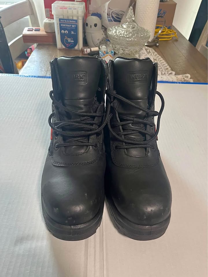 ELECTRUM Men's 6-inch Waterproof Safety Toe Boot