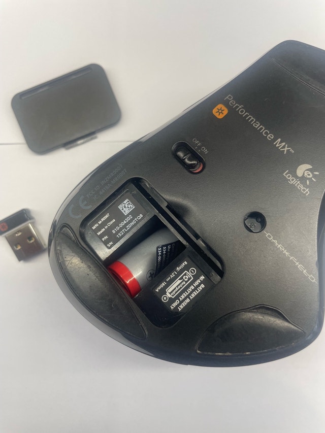 Logitech MX Performance Mouse M-R007 - photo 3