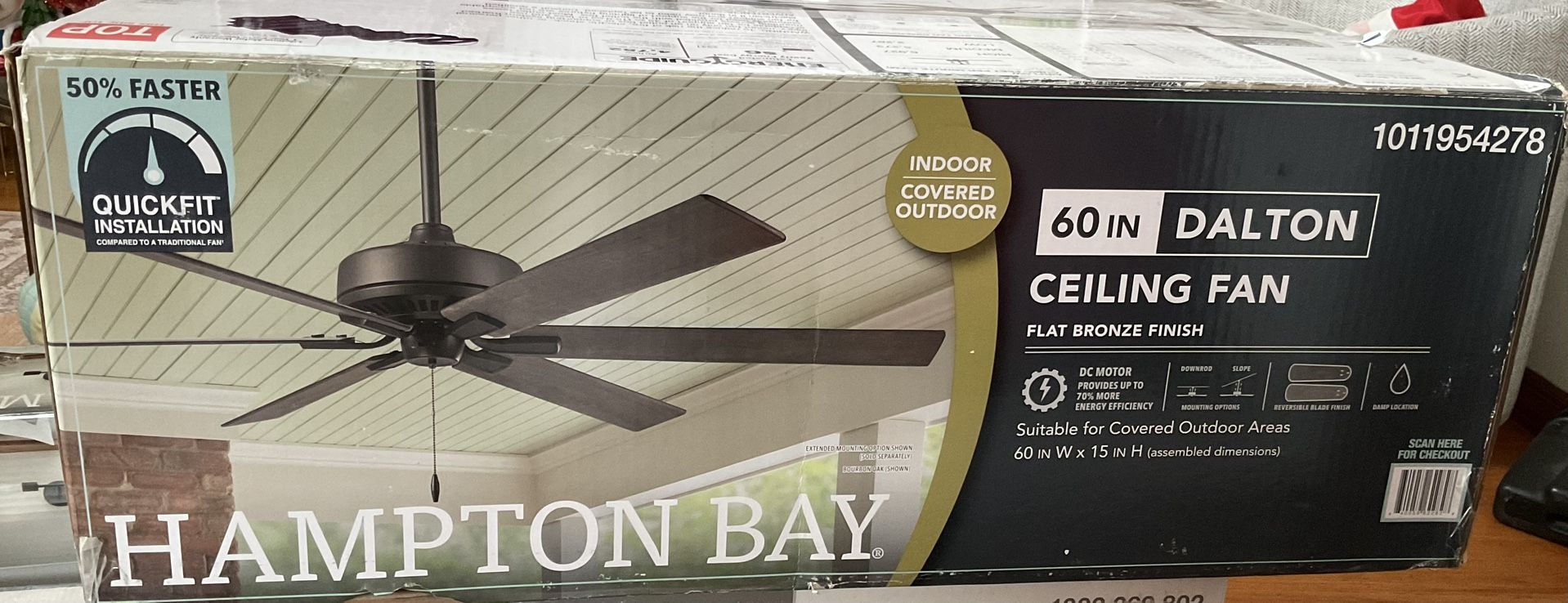 Hampton Bay Dalton 60 in. Indoor/Outdoor DC Ceiling Fan - New