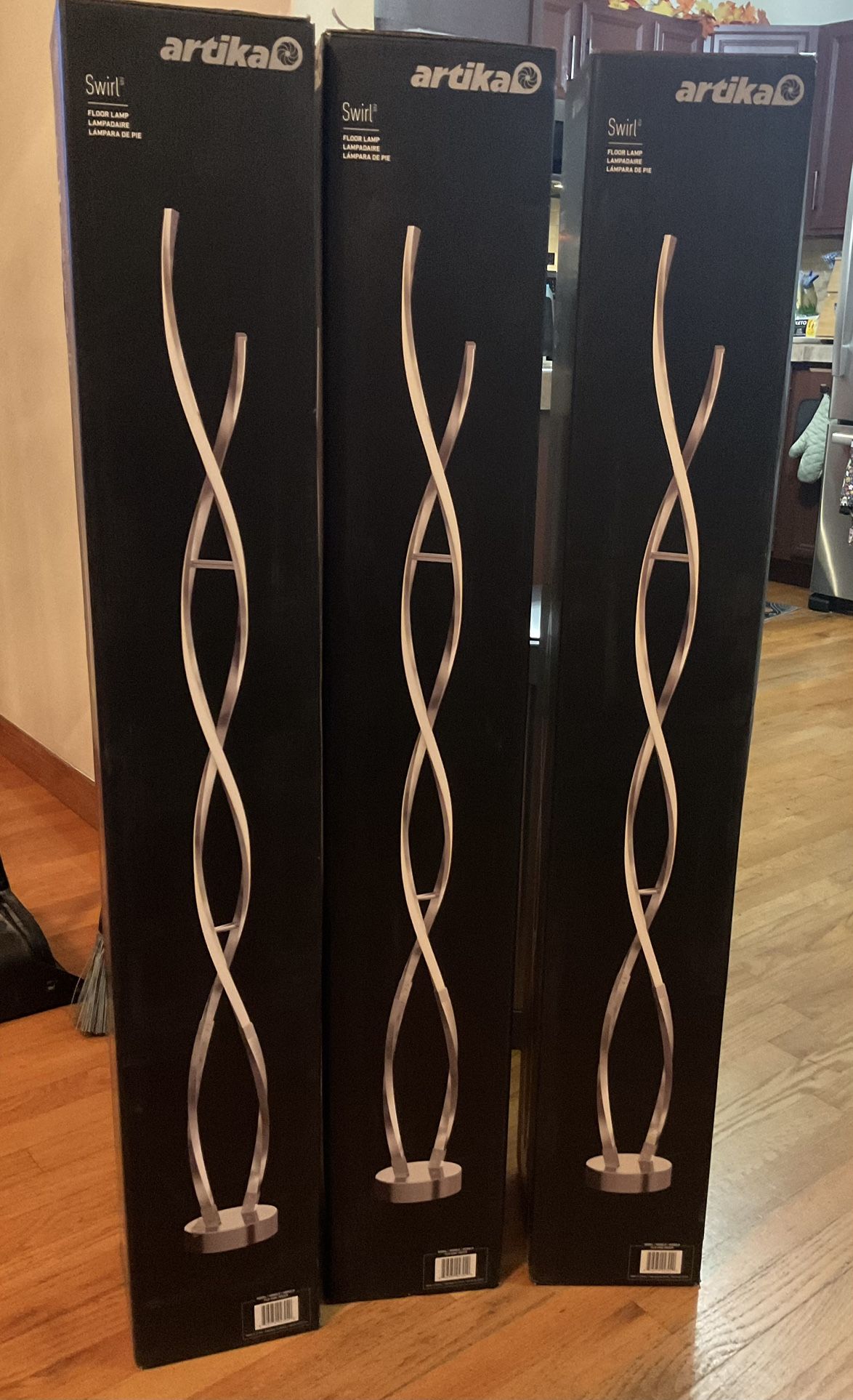 Artika Swirl 59 in. Chrome LED Floor Lamp - New