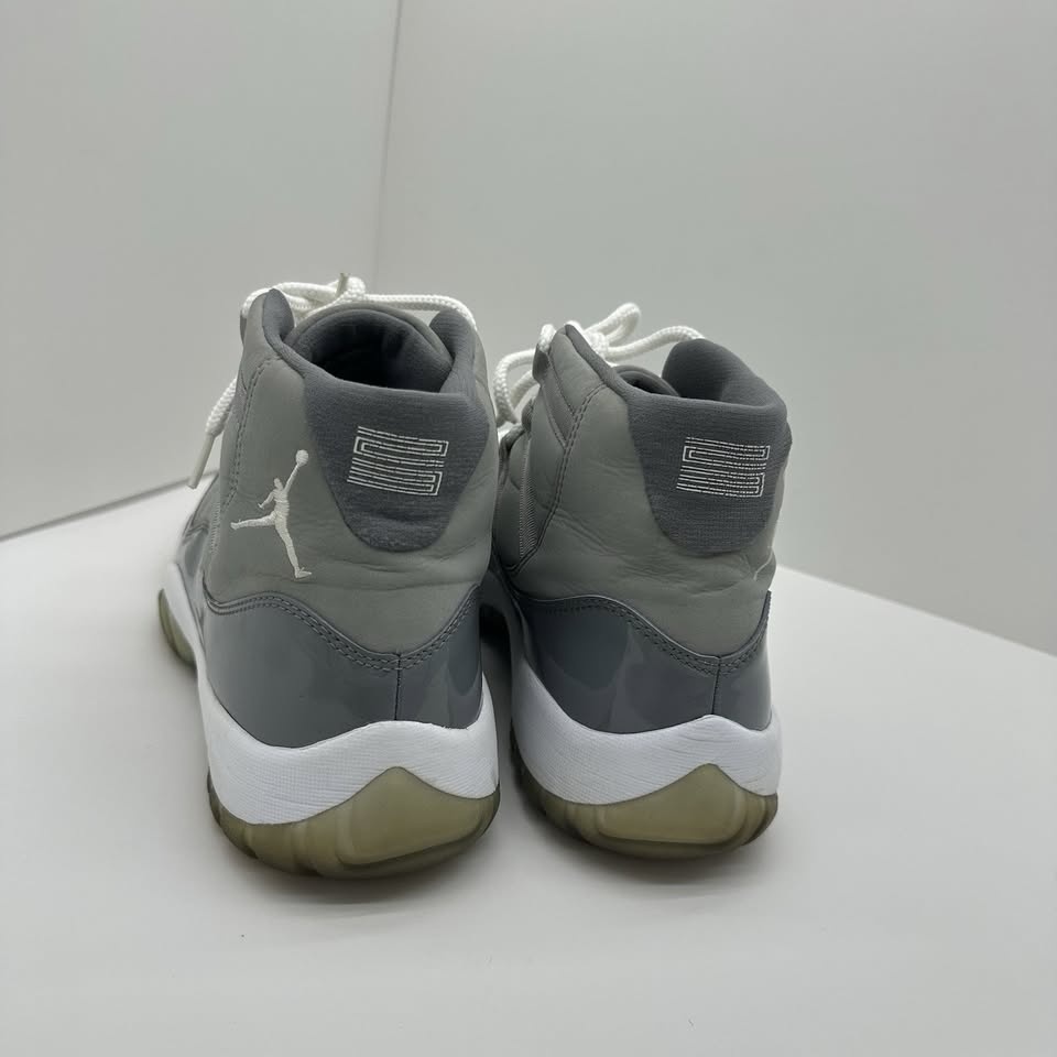2010 Nike Air Jordan 11 Retro Cool Grey Size 11.5 - photo 3