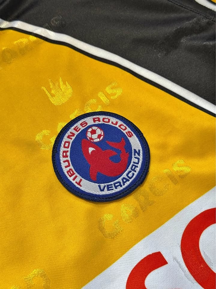 Tiburones Rojos de Veracruz Goalkeeper Jersey | 2000/01 Season |