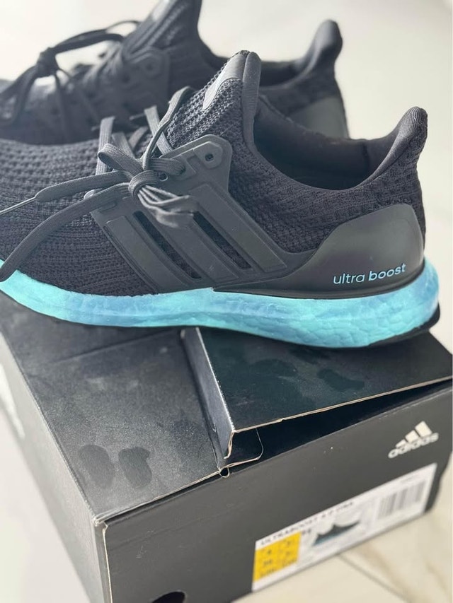 Adidas Ultra Boost Black/Blue