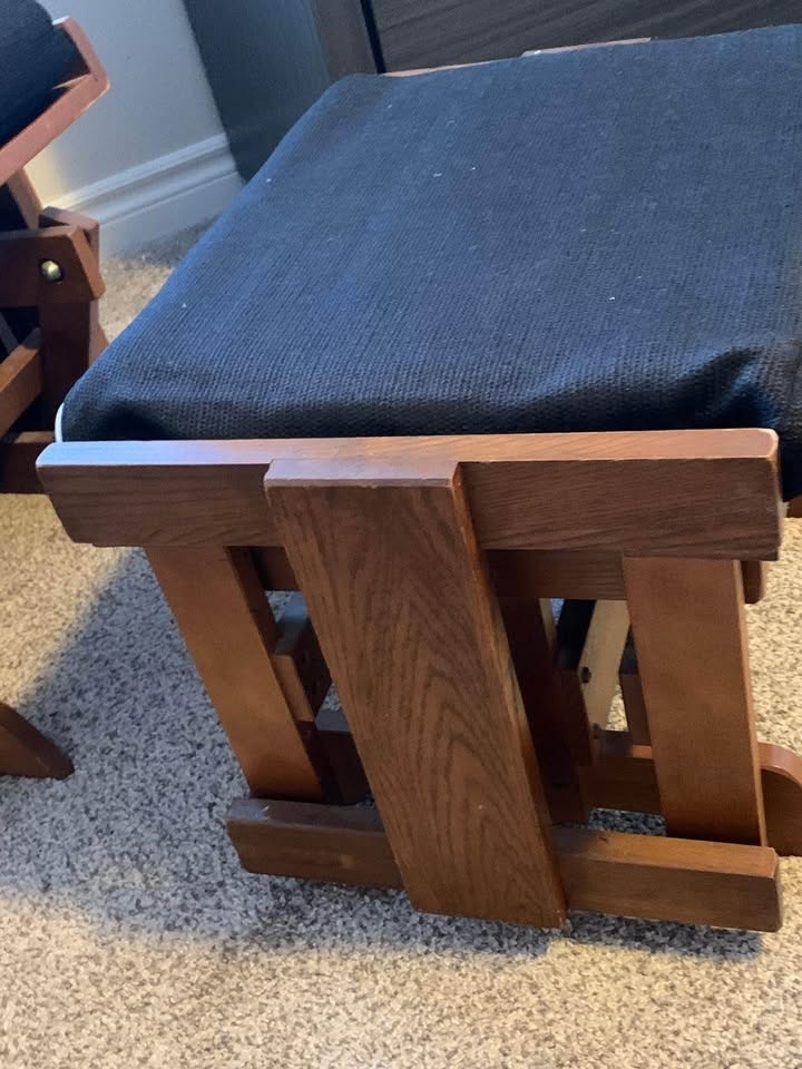Recliner chair (( moving sale)) - photo 2