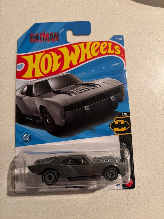 Hot Wheels Batmobile