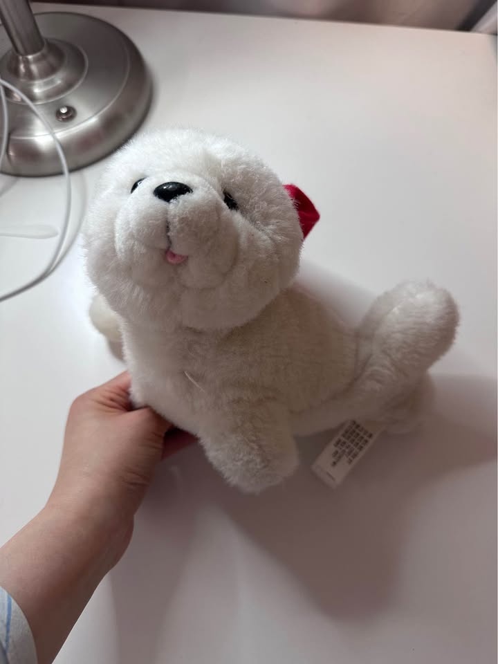White Seal Plush with Santa Hat - photo 2