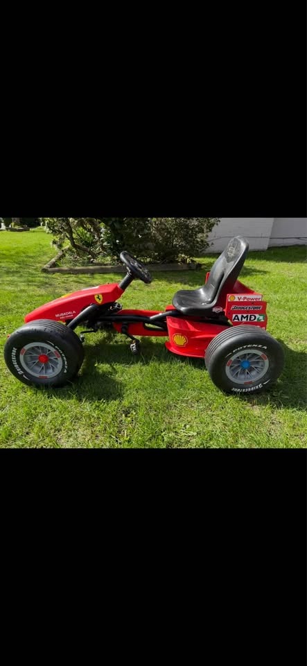 Berg Ferrari F1 Pedal Go-kart - photo 4