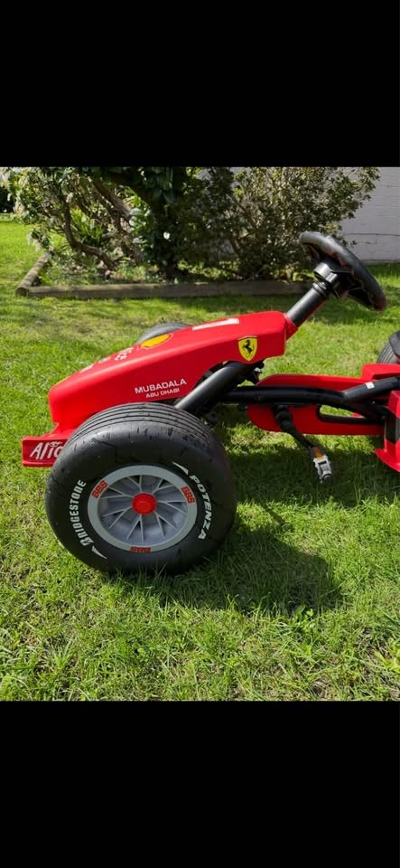 Berg Ferrari F1 Pedal Go-kart - photo 5
