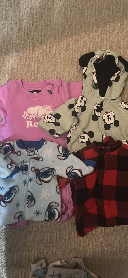 Baby Clothing (3-12 Months) $3 per piece - photo 3