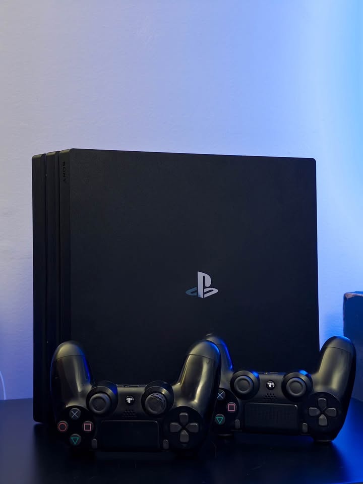PS4 PRO | Serviced | Clean - photo 2