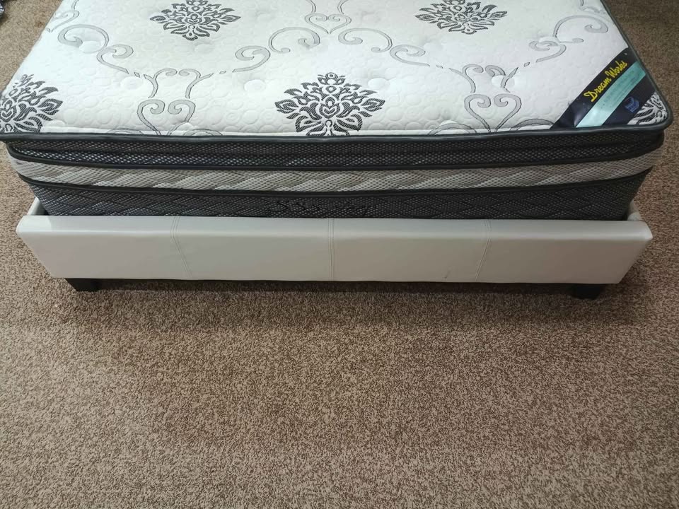 Bed Frame Queen Size with Mattress and Pillows - photo 3
