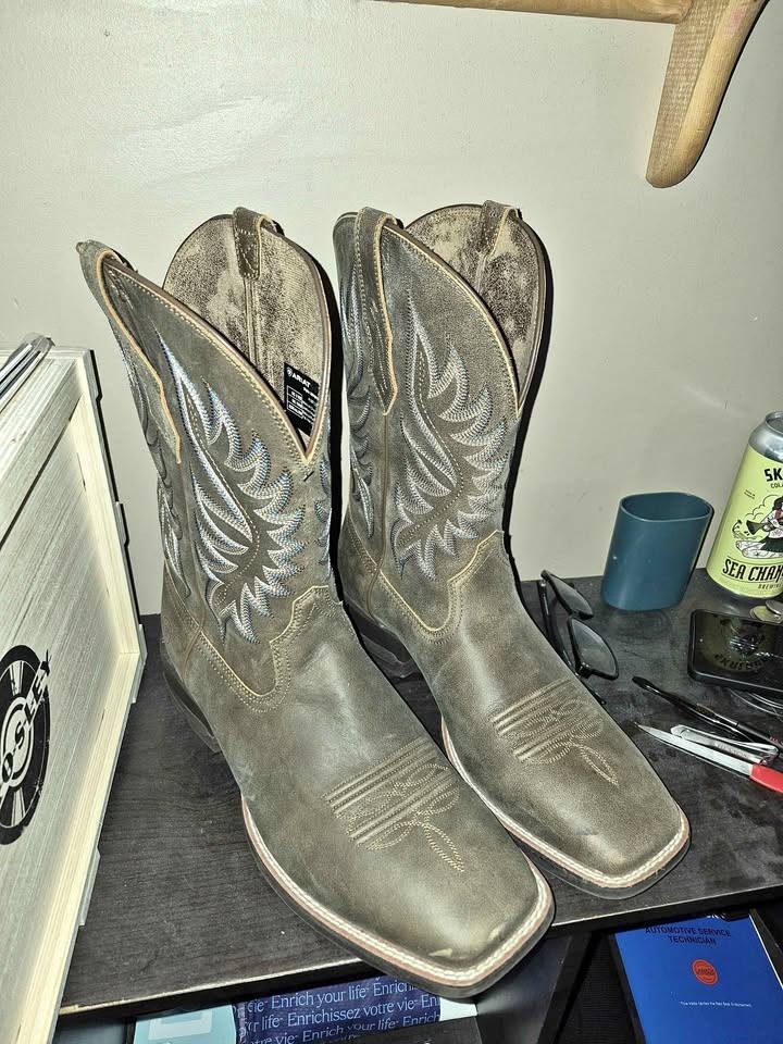 Size 11 boots