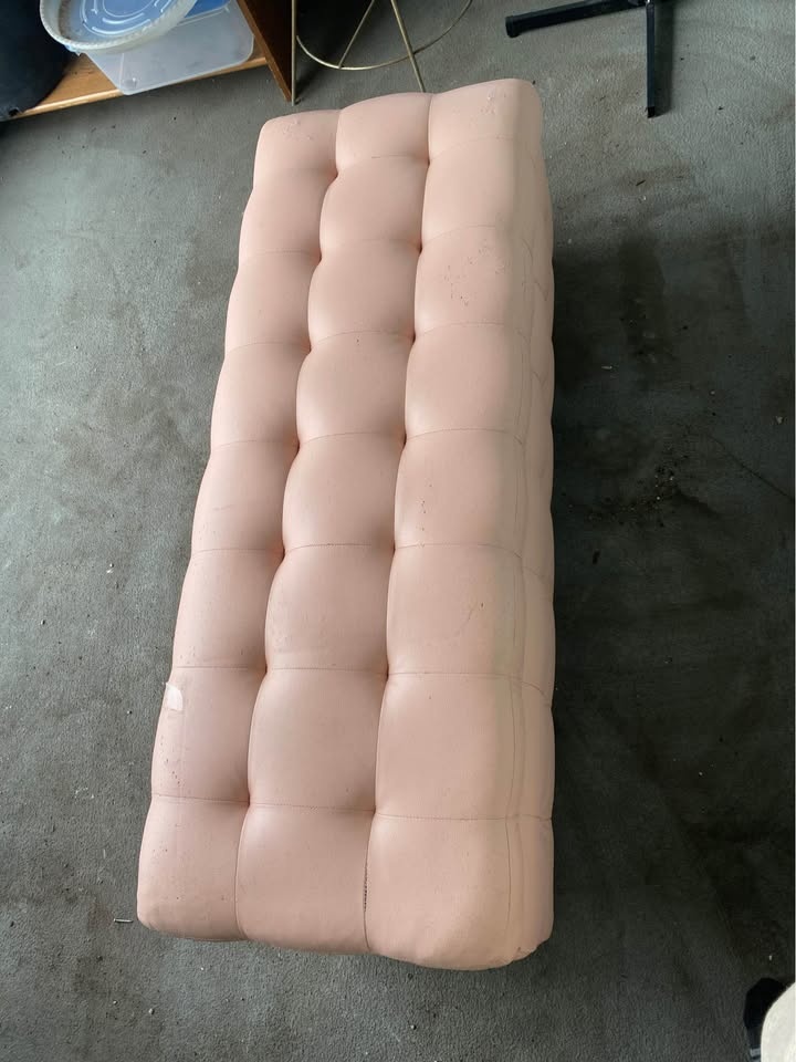 Blush Pink Tufted Storage Bench - photo 3