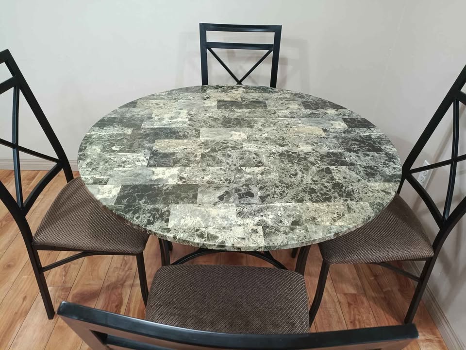 Dining Table with 4 Chairs - photo 2